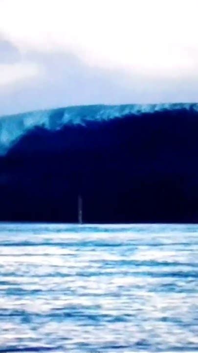 Tsunami 😱 Youtube