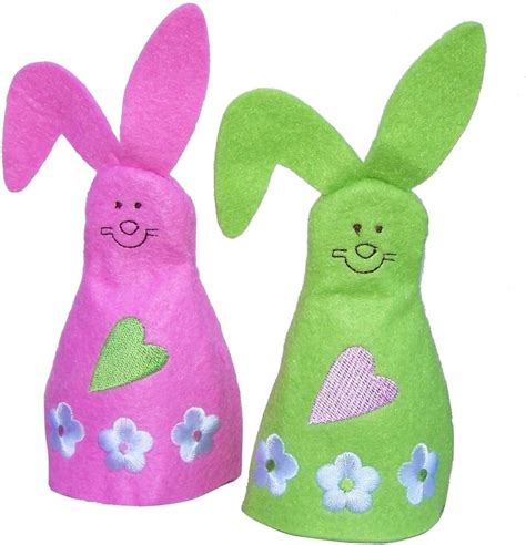 Amazon De Eierw Rmer Hase Osterhase Mit Stickereien Rosa Gr N Ei W Rmer