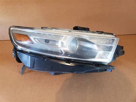 Ford Taurus Front Right Rh Side Halogen Headlight Headlamp