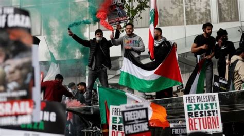 Thousands Protest In London Over Israel Gaza Violence Bbc News