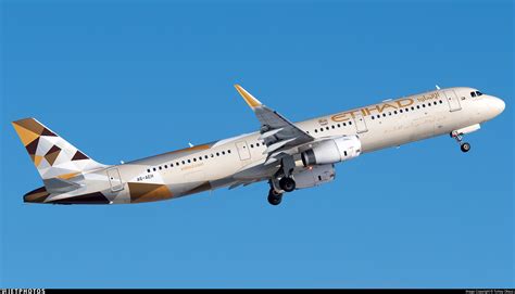 A6 Aeh Airbus A321 231 Etihad Airways Turkay Oksuz Jetphotos