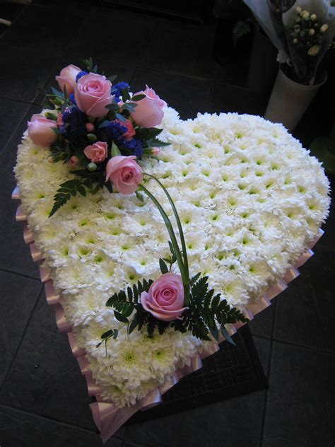 Jacaranda Flowers » Hearts, Cushions & Pillow Funeral Tributes