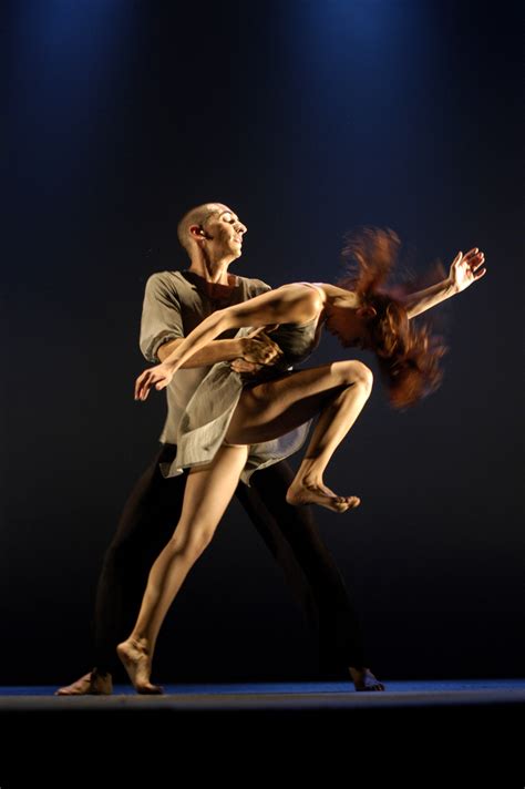 Blogston: Danza Contemporánea