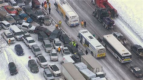 100 Car Pile Up Texas Pictures - 96 vehicles involved in massive pileup in snow squall north of ...