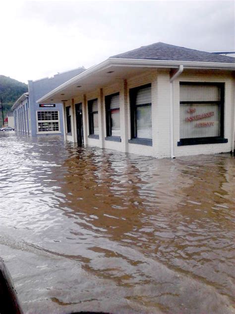 Flash Flooding Hits Saltville Closes Roads In Smyth Washington