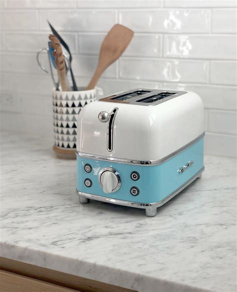 Retro Toaster | Countertop Appliances | Big Chill Appliances