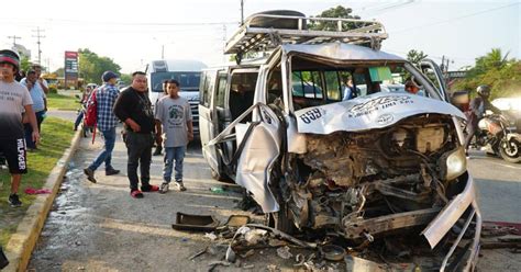 De Milagro Se Salvan Pasajeros Tras Choque De Rapiditos En Sps