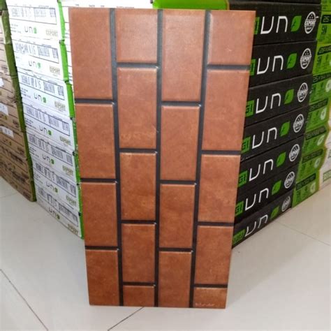 Jual Keramik Dinding 25x50 Kw1 Uno Terracota Brown Motif Batu Bata