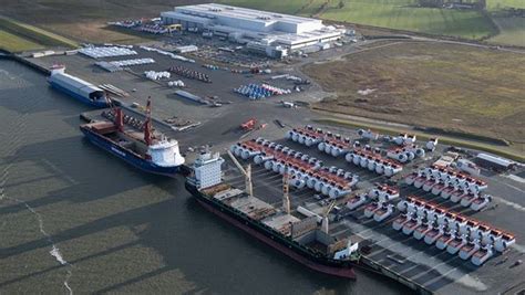 A Modern Wind Turbine Factory In Cuxhaven I Siemens Gamesa