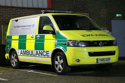 West Midlands Ambulance Service 7098 YX15 KXP HART Vehicle Flickr