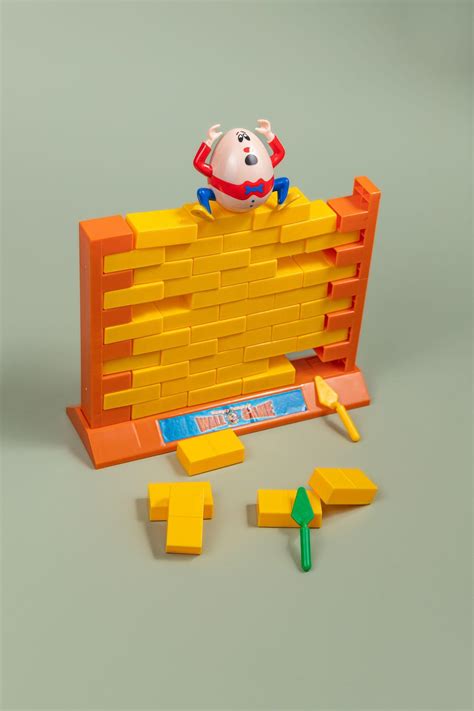 Humpty Dumpty Wall Game Tiny Tree Toys