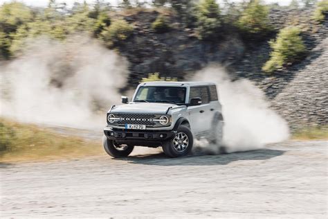 Ford Bronco Badlands Review 2023 TopGear