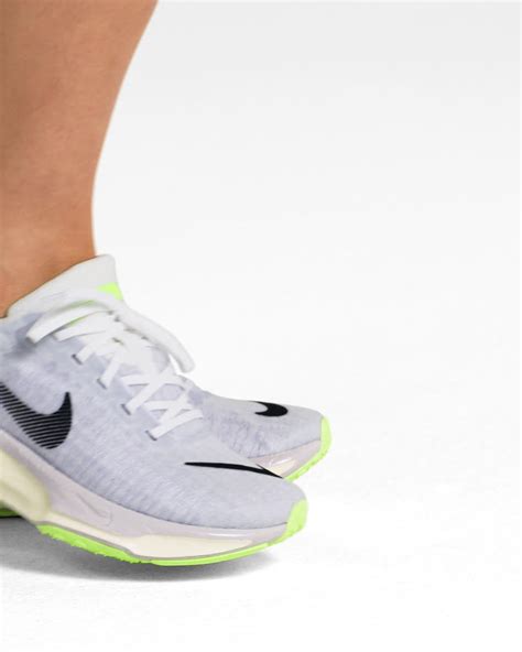 Chaussure De Running Sur Route Nike Invincible Pour Femme Nike Fr