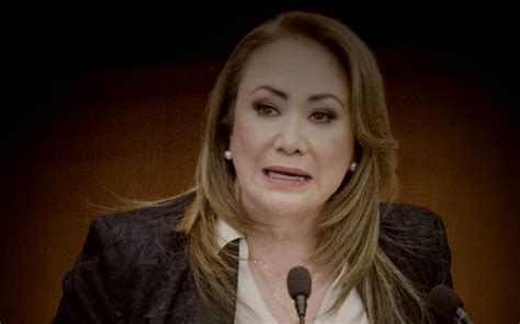 Yasmín Esquivel frena nuevamente a la UNAM para difundir resolución