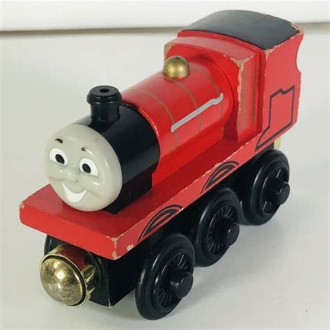 Thomas the Train James Tank Engine Wooden Railway Gold Magnet 2003 ...