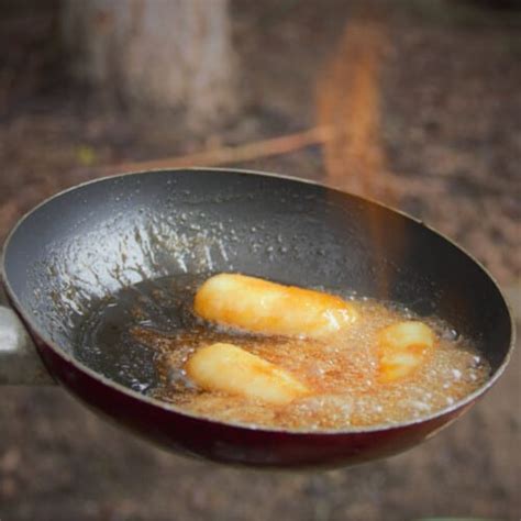 Flambé Bananas | Bush Cooking