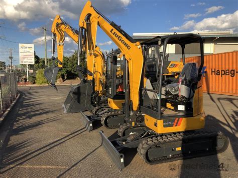 New Liugong F Zts Mini Excavator With Buckets And Ripper