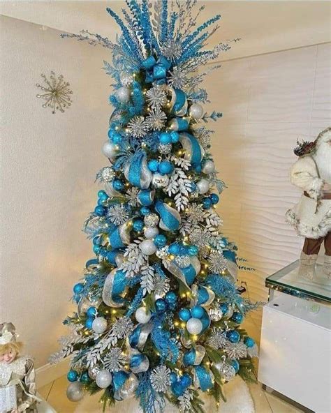 Pin By 🌴 Prettycilla Harrison F4f On Christmas Extravaganza 🍬 Elegant Christmas Trees Blue