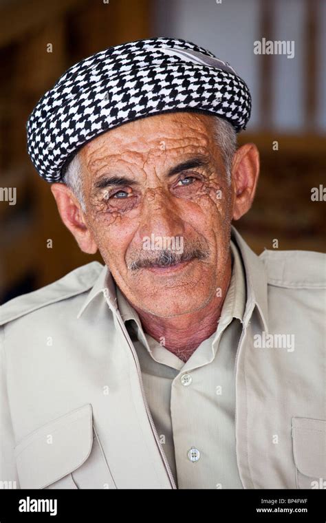 Kurdish Man In Traditional Dress Hi Res Stock Photography And Images