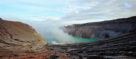 Kawah Ijen Banyuwangi Fenomena Blue Fire Yang Menakjubkan