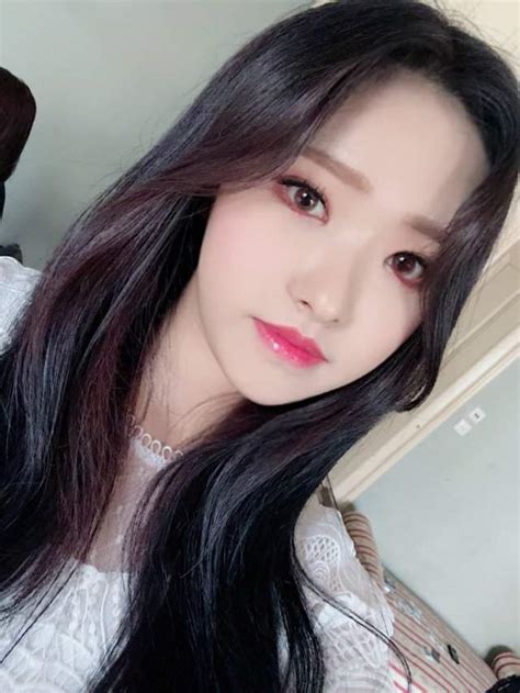 Olivia Hye Wiki Loona • Br Amino