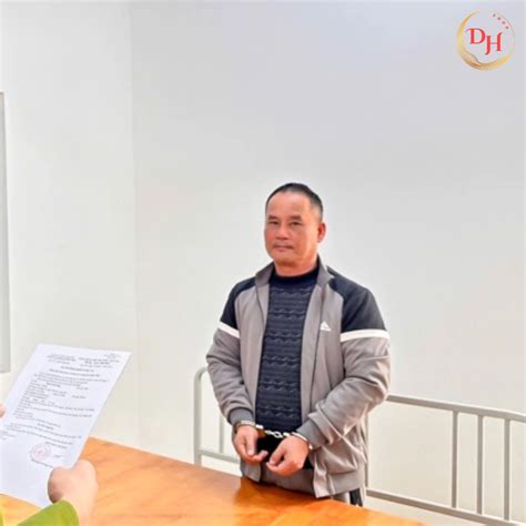doan van  la ai nguyen pho doi truong qltt
