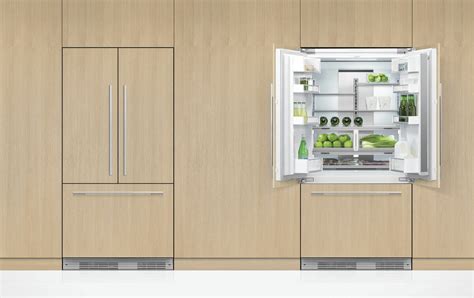 Fisher Paykel Cm Series Integrated French Door Refrigerator