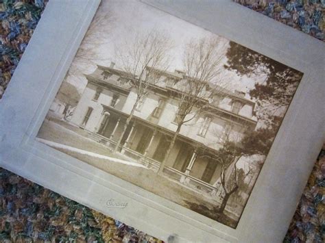 Better indexing will soon improve all Illinois obituaries by last name