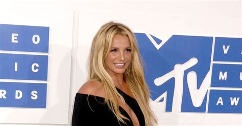 Britney Spears Au Photocall Des MTV Video Music Awards 2016 Au Madison