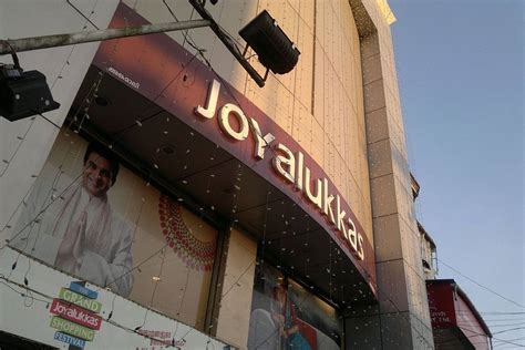 Joyalukkas Assets Attached By Ed Over Hawala Charges