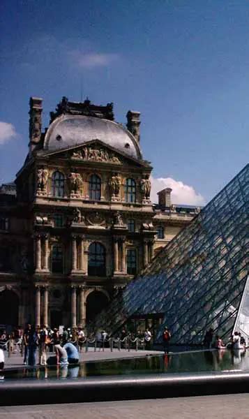 Louvre Pyramid Building - Architect - e-architect