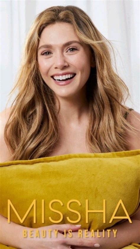 послевчера сфотографировал и вчера Лиза олсен она шикарная красивая 2023г Elizabeth Olsen