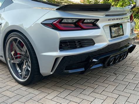 C8 Carbon Fiber Exhaust Tips For Z06 Aerolarri