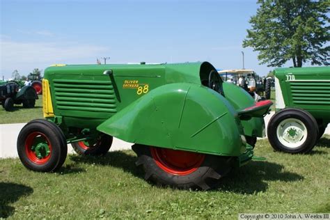 Oliver Fleetline Tractors 1947 1954 — Oliver 88