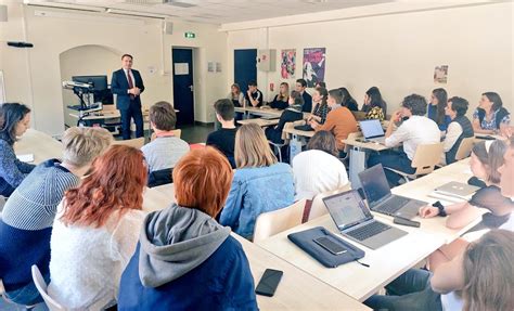 Le Déplacement De Lambassadeur En Bourgogne Franche Comté 29 Avril