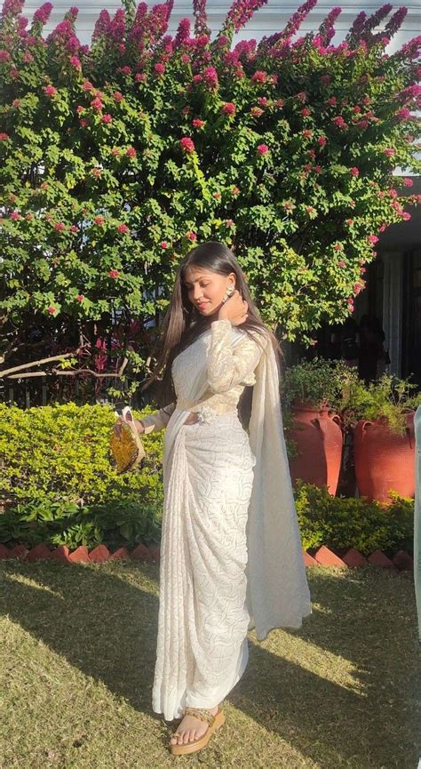 Farewell Saree Inspo Farewell Sarees Saree Designs White Saree