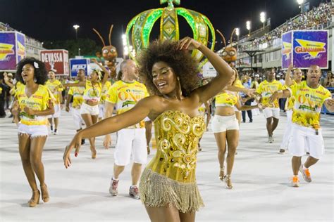 Naked Érika Januza in Império da Tijuca 2015