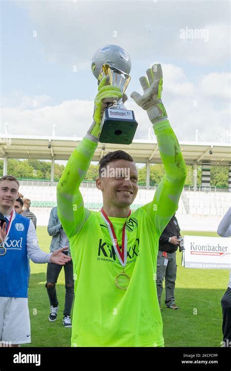 Goalkeeper Eric Domaschke Of Sv Meppen Hi Res Stock Photography And