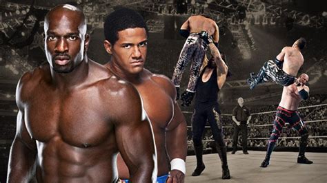 [Divers] 14 Awesome Tag Team Finishers selon WWE.com