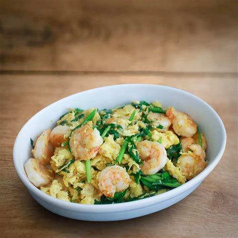 How To Make Chinese Scrambled Eggs With Shrimp Recipe