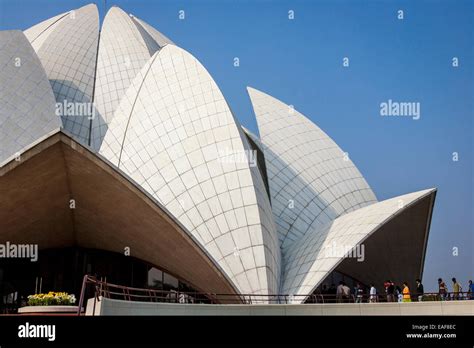 The Lotus Temple Bah House Of Worship New Delhi India Stock Photo