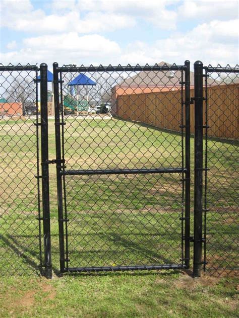 Gates Rustic Fence Fence Company Serving Dallas Fort Worth