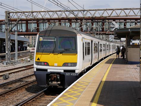 321433 Greater Anglia Class 3214 321433 Is Seen At Stra Flickr