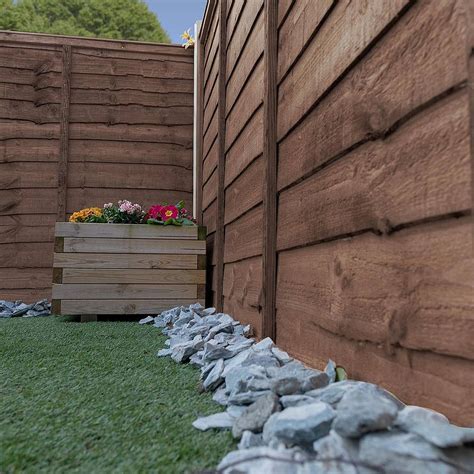 Waney Edge Lap Panel 915mm Pressure Treated Van Meuwen