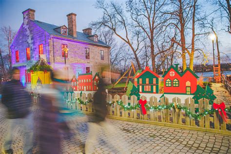 Experience the magic of the Holidays on Île des Moulins Découvrir Les