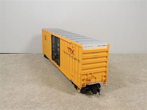 Atlas O 3007418 2 TTX Forward Thinking 50 Gunderson High Cube Boxcar