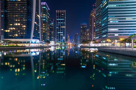 A Guide To Jumeirah Lake Towers Area In Dubai Visit Dubai