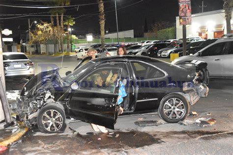 Fuerte Choque Dej Cuantiosos Da Os Materiales Y Dos Conductores