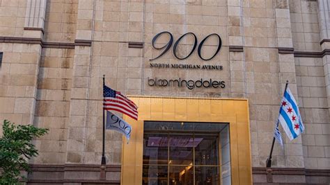 Bloomingdales in Chicago Michigan Avenue - CHICAGO, USA - JUNE 11, 2019 ...