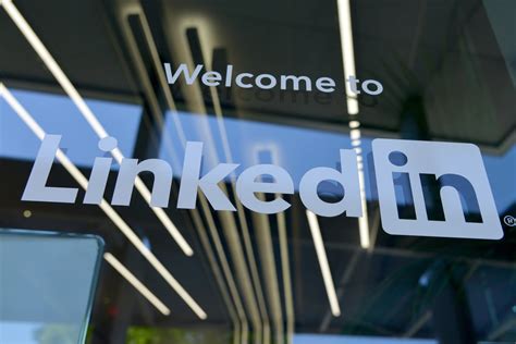 Linkedin Jak działa jak wejść bez logowania i czy można sprawdzić